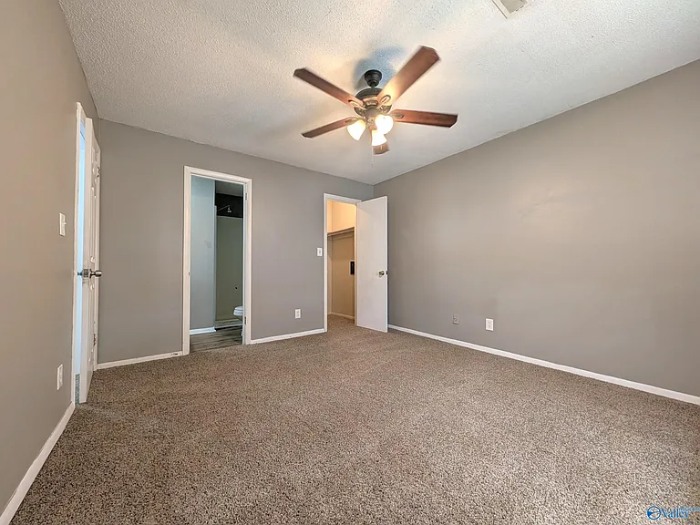 12104 Carriage Ct SE #A — Photo 3