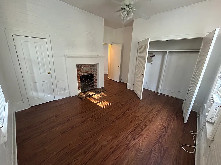 351 7th Ave N #2 — Photo 15