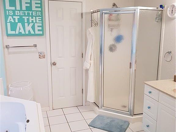 4th image of 133 Polar Bear Cir #21
