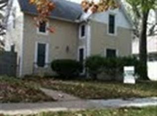 1109 Houston St, Manhattan, KS 66502