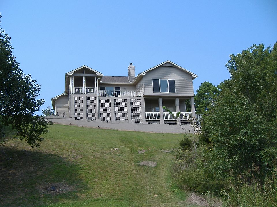 1st image of 7 Barra Ln