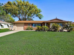 10915 90th Ave, Seminole, FL 33772
