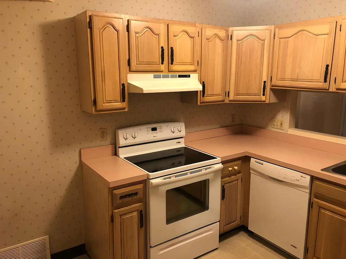 Building Photo - 142 Van Zandt Ave #103