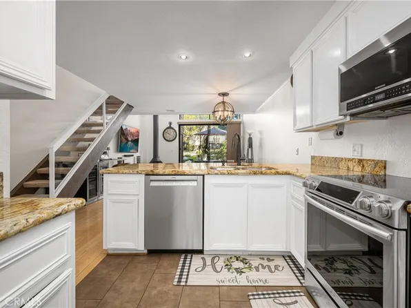 26701 Quail Crk APT 206, Laguna Hills, CA 92656