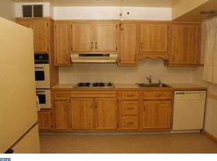 3905 Reiff Pl, Reading, PA 19606