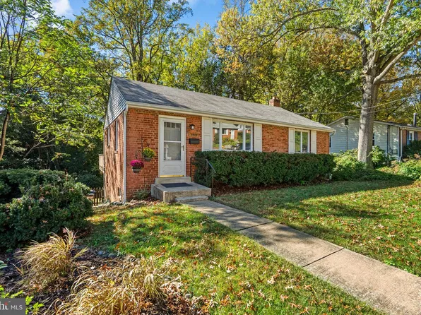 3318 Glenway Dr, Kensington, MD 20895