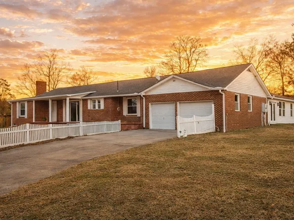 217 McClanahan Rd SE, Cleveland, TN 37323