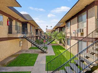 3523 W Savanna St APT 9, Anaheim, CA 92804