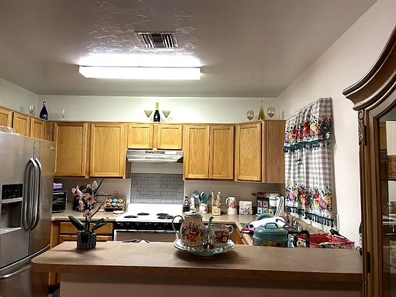 3rd image of 113 E District St Unit 1
