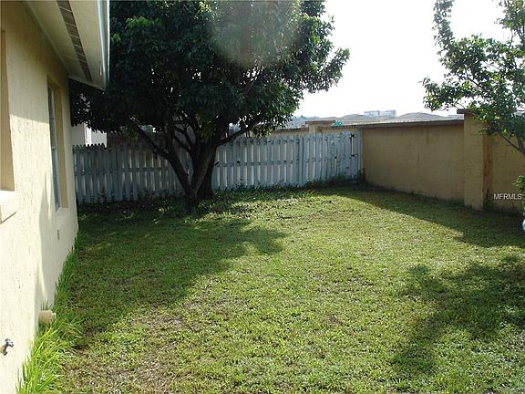 3rd image of 5312 Lonesome Dove Dr