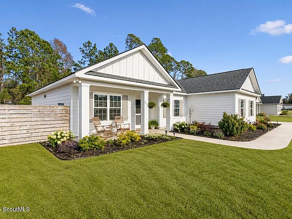3rd image of 131 Great Egret Ln