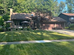 5833 Mallard Ct, Mentor, OH