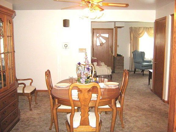 5th image of 2646 Algonquin Dr