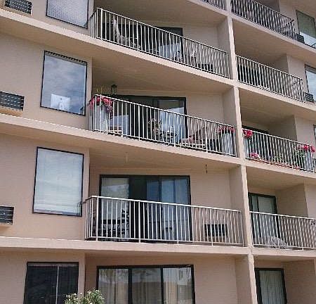 5th image of 1155 Warburton Ave APT 1N
