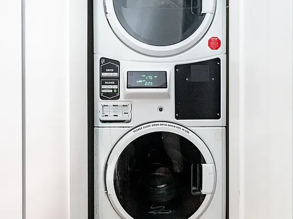 1071 Nostrand Avenue image 25 of 26