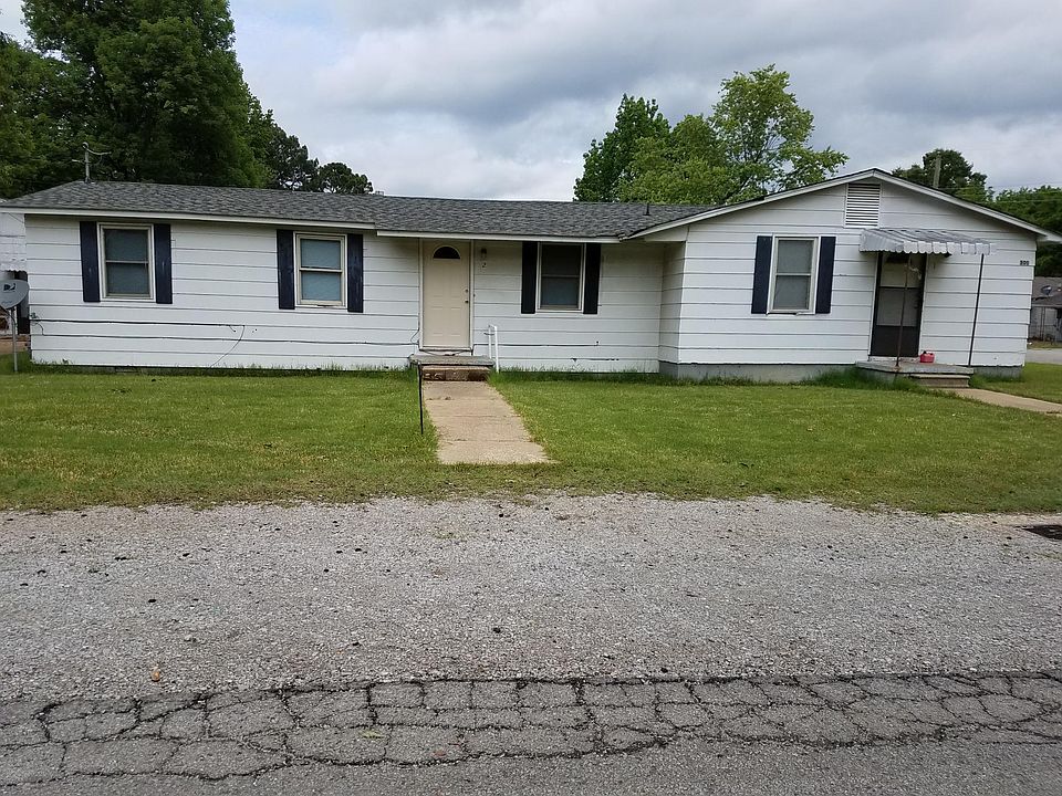 Apartment on the left