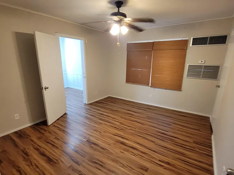 1314 Natalie St — Photo 9
