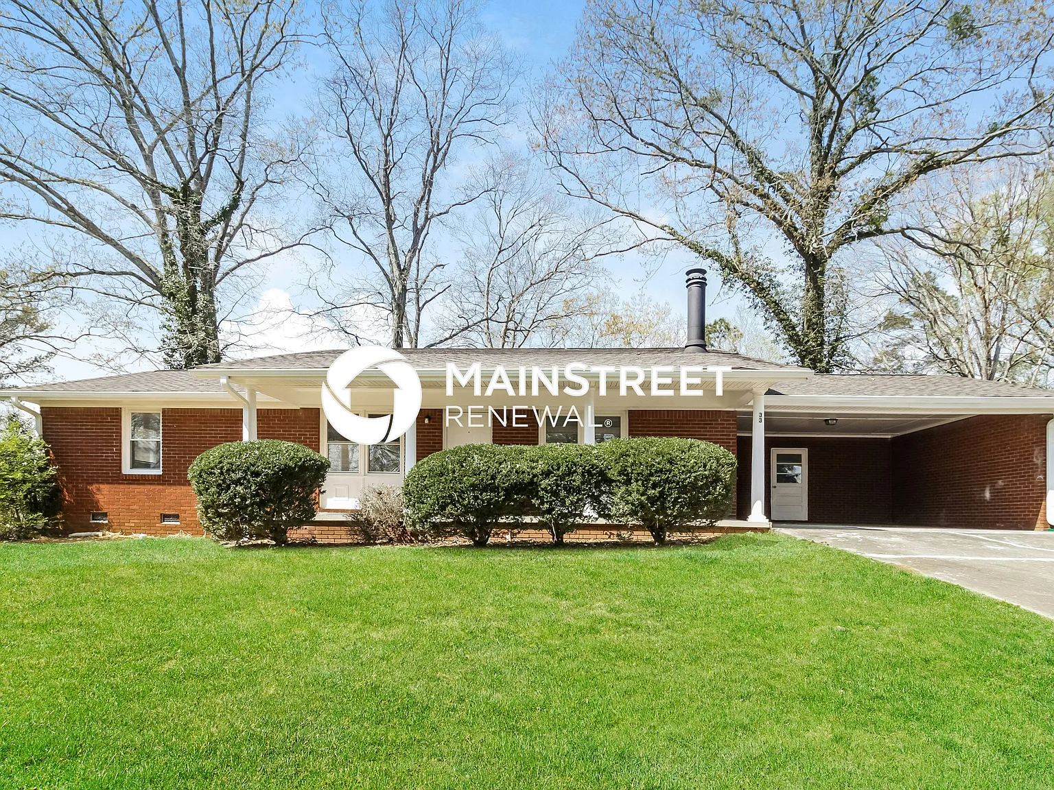 33 Skyline Dr SE — Photo 1