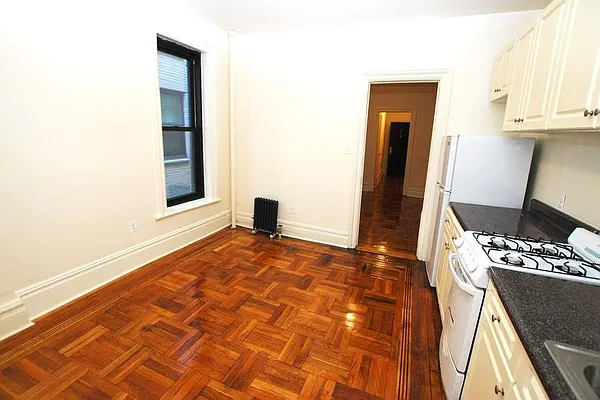 Rented by Sotheby's International Realty | media 3