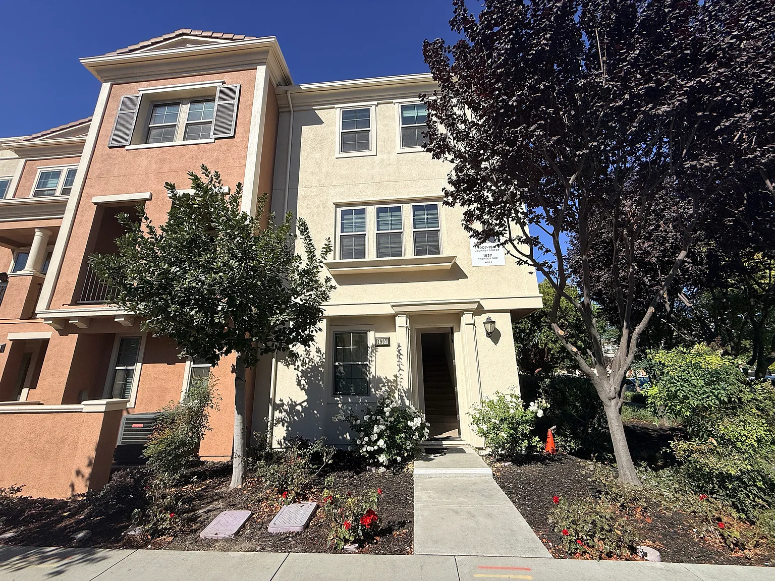 1907 Journey St — Photo 3
