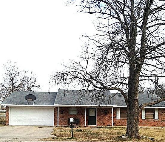 1st image of 4051 Riverview Dr