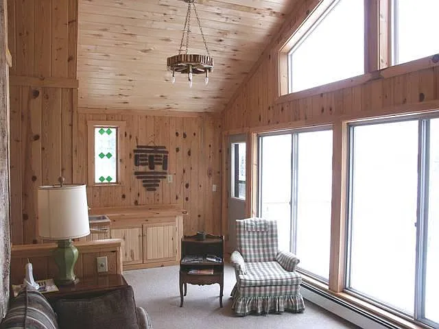 3497 Tamarack Rd — Photo 3