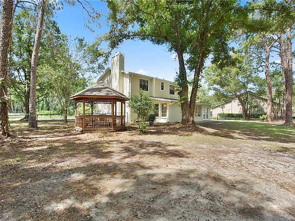 3rd image of 28103 Deedra Dr