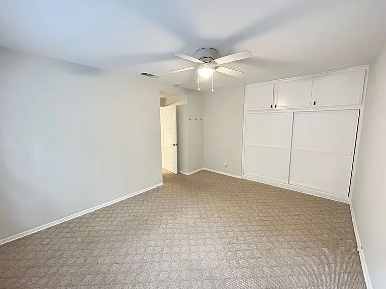 5128 Crown Ave — Photo 11