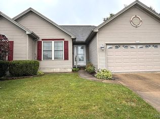 4216 Tisbury Ln, Hamburg, NY 14075