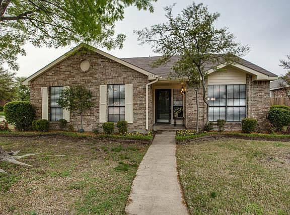 2nd image of 2022 Village Creek Dr