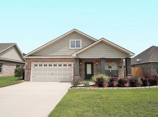 1178 Crown Walk Dr, Foley, AL 36535
