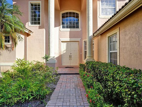 5th image of 6612 NW 108th Terrace