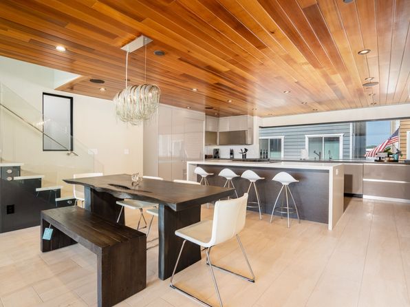 28A Surfside Ave, Seal Beach, CA 90740