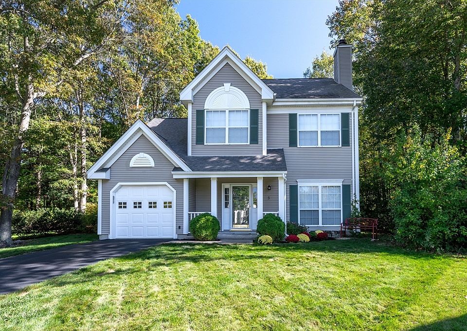 1st image of 5 Tiffney Rd