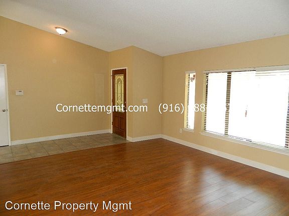 4th image of 4946 Timbercreek Way