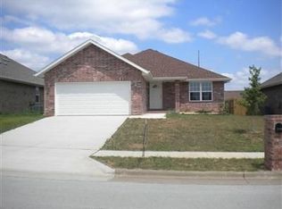 3436 S Juniper Ave, Springfield, MO 65804