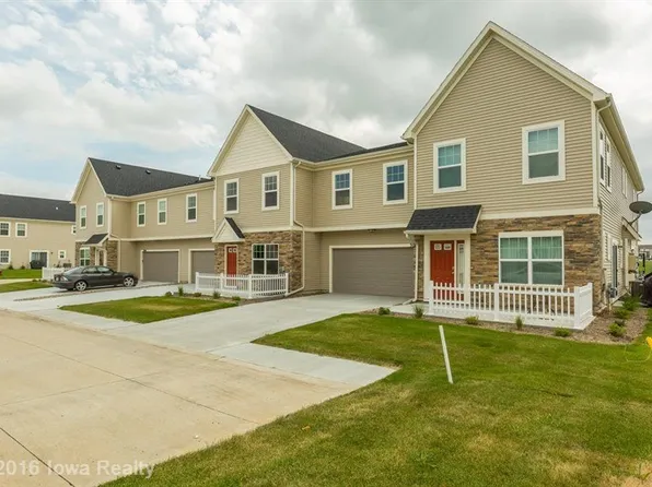 3504 SE Meadow Dr, Grimes, IA 50111