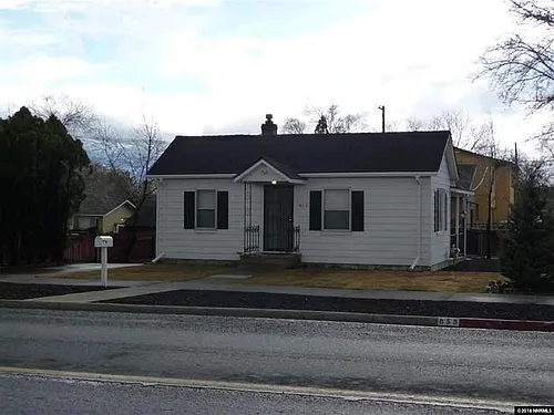 853 Bell St Photo 1