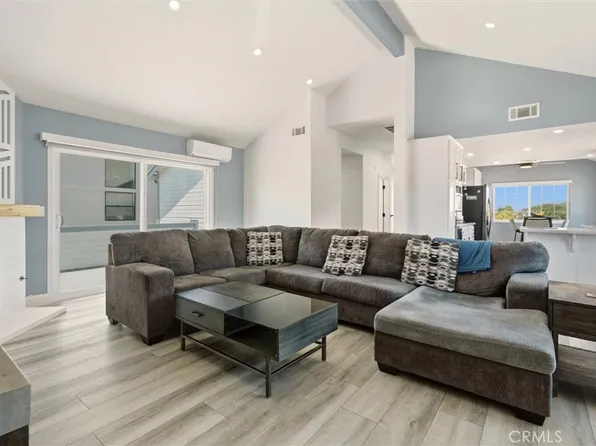 1809 Vanderbilt Ln #C, Redondo Beach, CA 90278