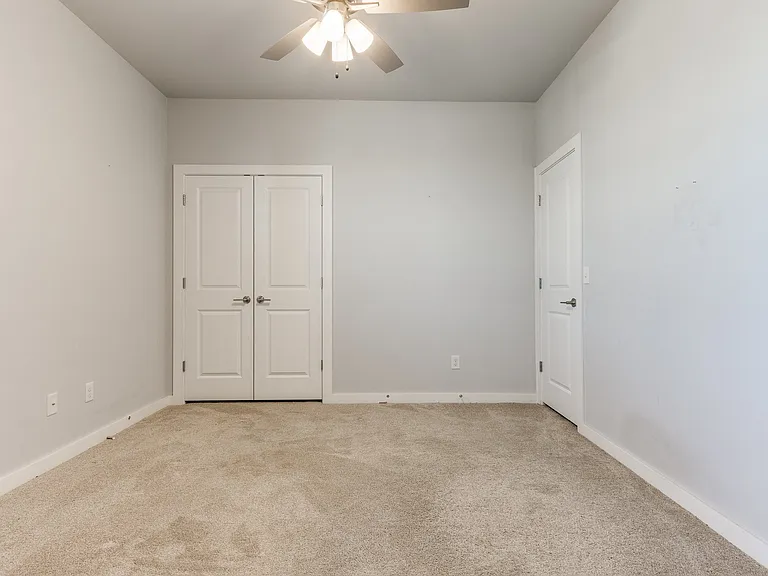 16421 Water Stone Way — Photo 31