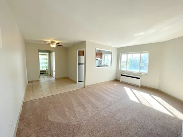 Savoy Apartments, 3500 Brownsville Rd APT 306, Brentwood, PA 15227