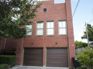 1720 Nicholson St, Houston, TX 77008