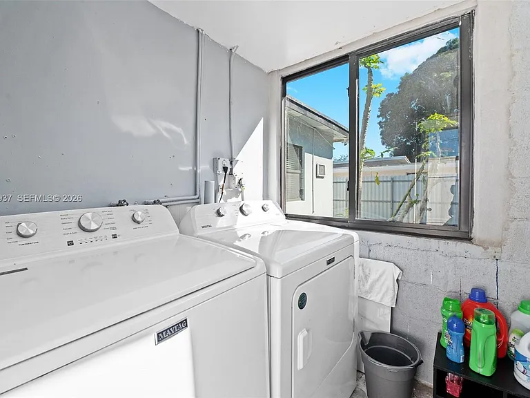 13840 NW 5th Ct — Photo 7