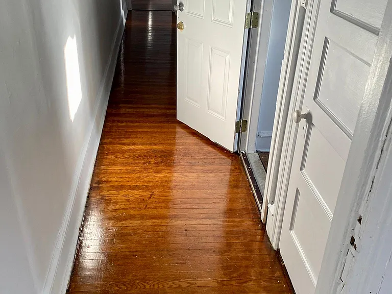 504 E Johnson St #3 — Photo 10