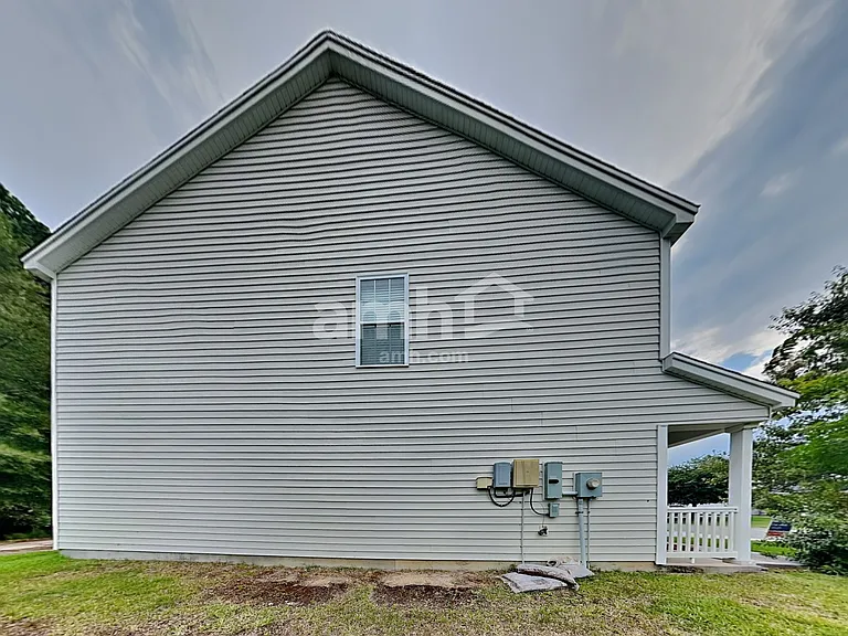 314 Southwilde Way — Photo 26