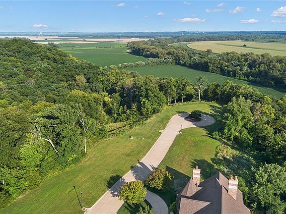 4th image of 67 Castle Bluff Dr