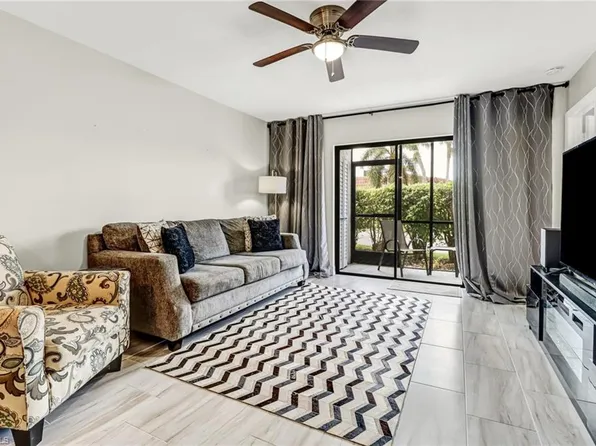 4166 27th Ct SW APT 104, Naples, FL 34116