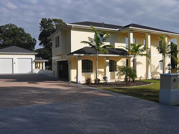 3rd image of 13588 Park Blvd
