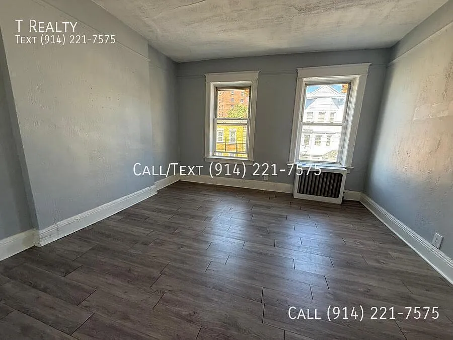 2 bed, $2,300 — Photo 1