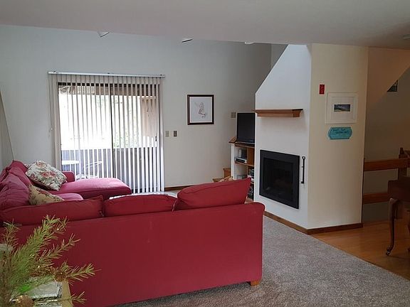 5th image of 12 W Parish Ct #12